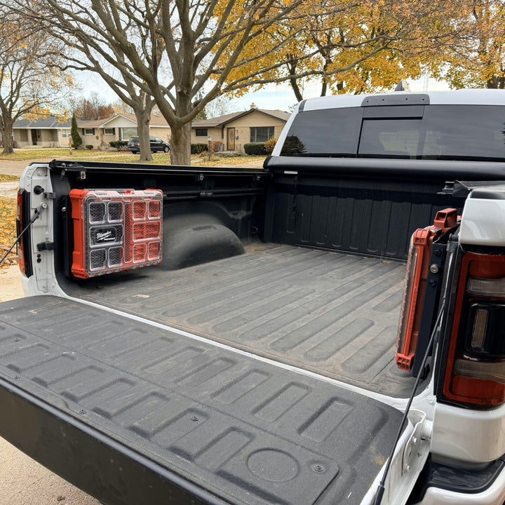 Integral Panel Kit (Full) - RAM 2019+ 1500 - OEM Mopar Bedside Utility Rails