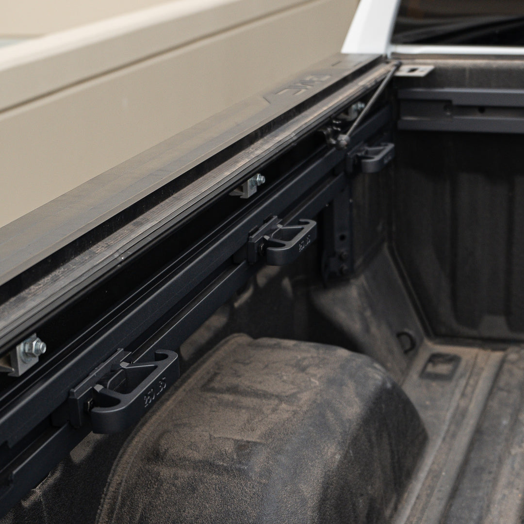 Cargo Control System - Chevrolet & GMC HD 2500/3500 (2020+ 6'10" Bed)