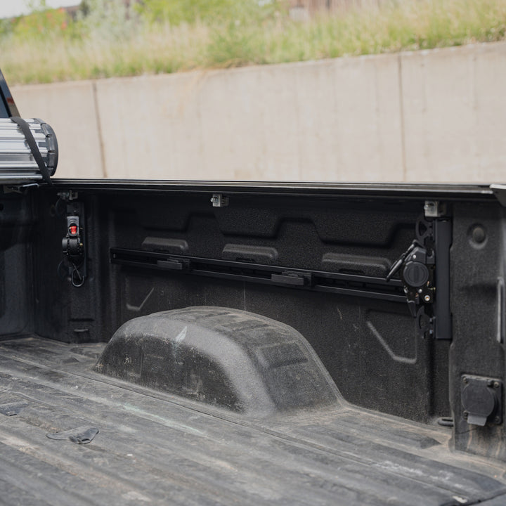 Integral Straps - Chevrolet Silverado & GMC Sierra - (1500 2019+, HD 2020+)