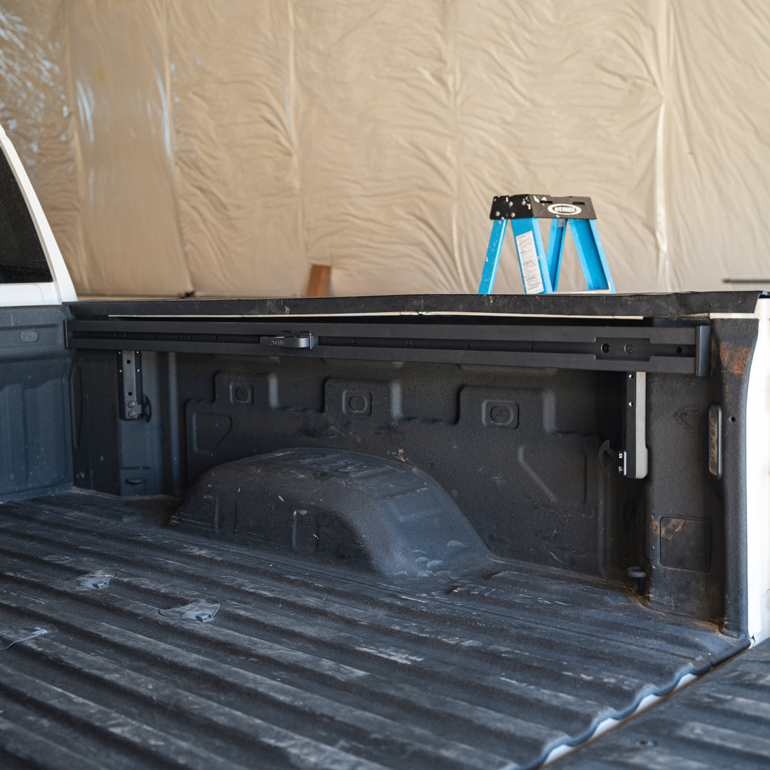 Integral Rails (Full Length) - Bedside Rail System - Chevrolet & GMC 2500/3500 (2020+ 6'10" Bed)
