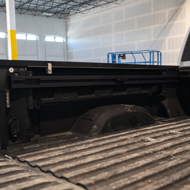 Integral Rails (Full Length) - Bedside Rail System - Chevrolet & GMC 2500/3500 (2020+ 6'10" Bed)