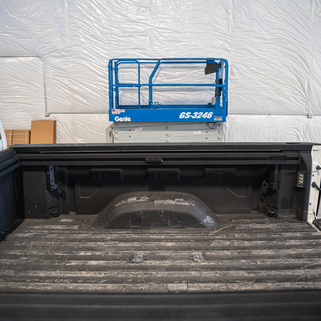Integral Rails (Full Length) - Bedside Rail System - Chevrolet & GMC 2500/3500 (2020+ 6'10" Bed)