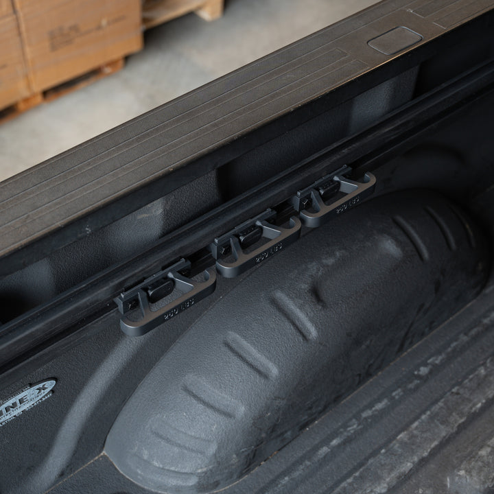 Cargo Control System - Chevrolet & GMC HD 2500/3500 (2020+ 6'10" Bed)
