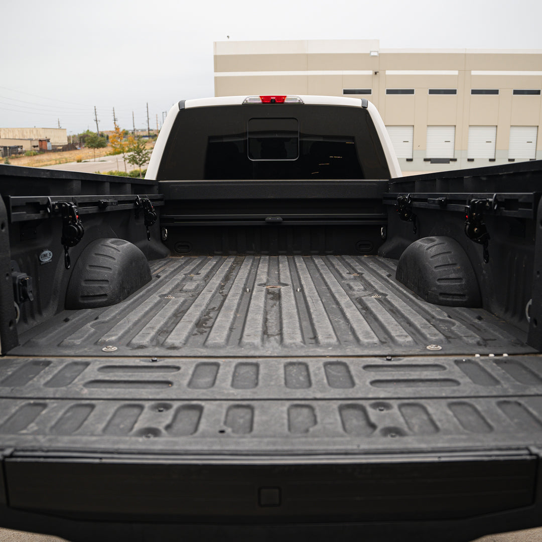 Integral Rail Full Bed Kit + Swivel Strap® Bundle - Ford Super Duty (6.75' Bed)