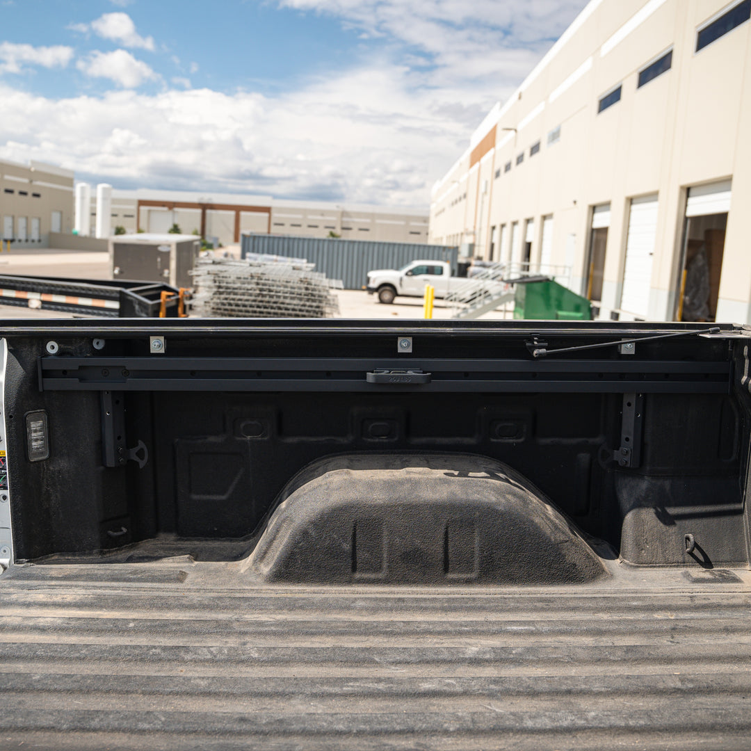 Integral Rails (Full Length) - Bedside Rail System - Chevrolet & GMC 1500 (2019+ 6'6" Bed)