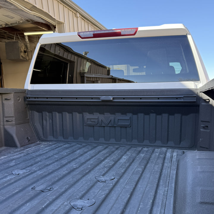 Integral Bulkhead Rail - Chevrolet & GMC 1500 & HD