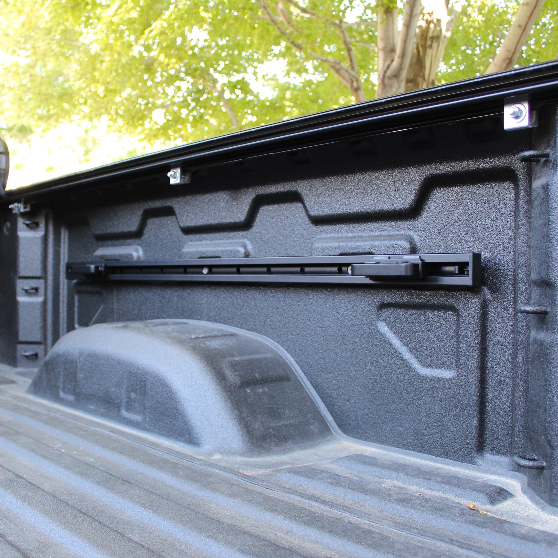 Integral Rails - Bedside Rail System - Chevrolet Silverado & GMC Sierr ...