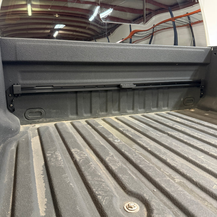 Integral Rail Full Bed Kit + Swivel Strap Bundle - Ford Super Duty (6.75' Bed)