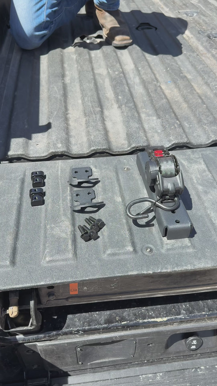 Integral Straps - Chevrolet Silverado & GMC Sierra - (1500 2019+, HD 2020+)